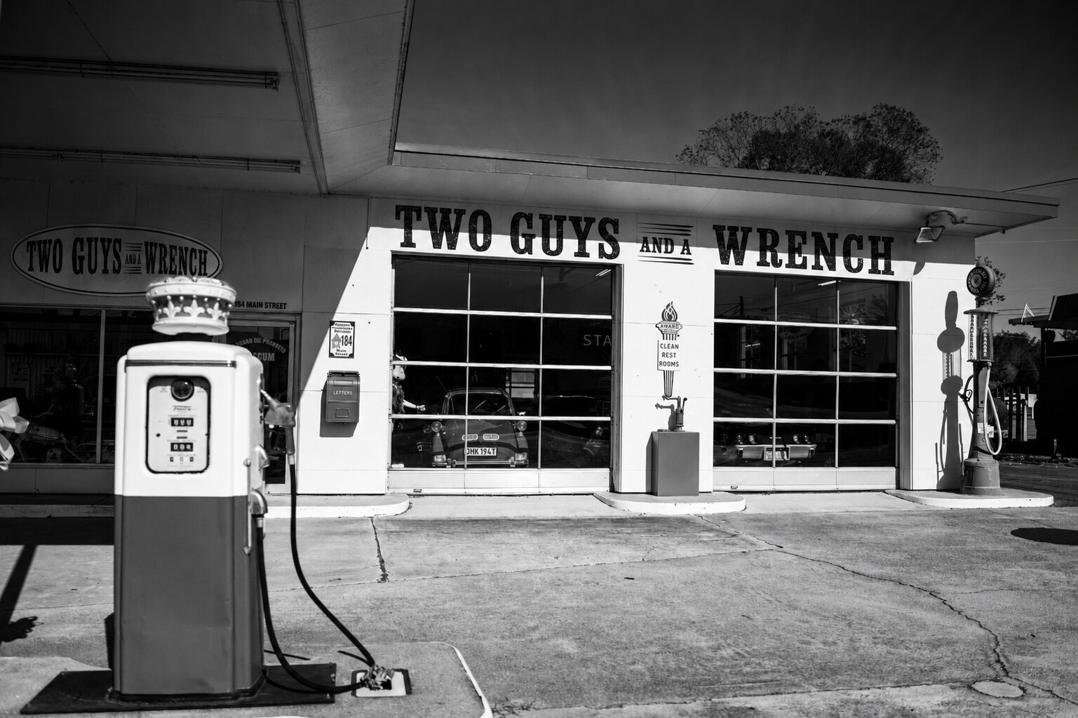 Two Guys and a Wrench service station in Franklin, New Jersey